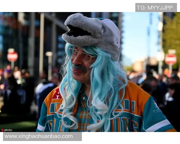 足球巨星们的万圣节奇装异服大曝光 谁是最具创意的万圣节装扮王 足球巨星们的万圣节奇装异服大曝光 谁是最具创意的万圣节装扮王